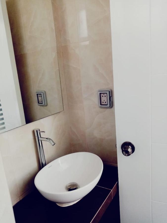 Hotel Kusnaya Piura Eksteriør billede